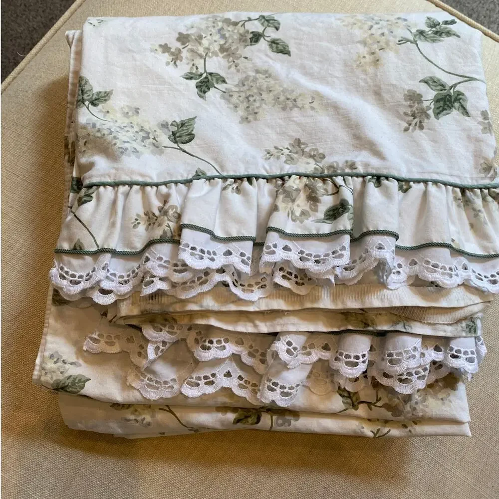 Vintage Waverly Flat Sheet Sage Hydrangea King Ruffles Eyelet 100% Cotton USA